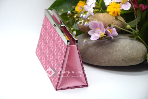 Graupappe-Tasche mit Metall-Verschluss ca. 19,0x6,5x10,0cm | Weihnachtscookies | rosa pink | Art. Nr. 97040303
